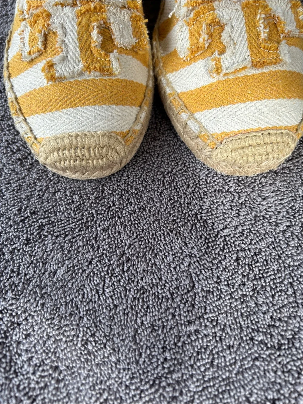 TORY BURCH Fray Stripe Espadrille Flat In Citrus, Size 11, NWOT
